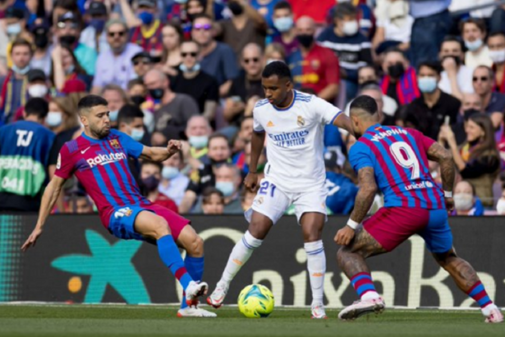 BARCELONA X REAL MADRID - FOTO REPRODUÇÃO DO TWITTER