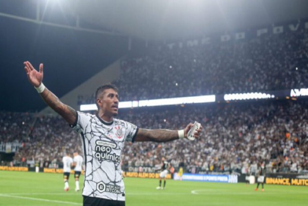 PAULINNHO DO CORINTHIANS - FOTO REPRODUÇÃO DO TWITTER