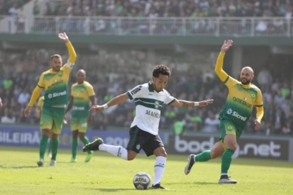 Coritiba x Cuiabá Brasileirão Série A - Foto Reprodução do Twitter