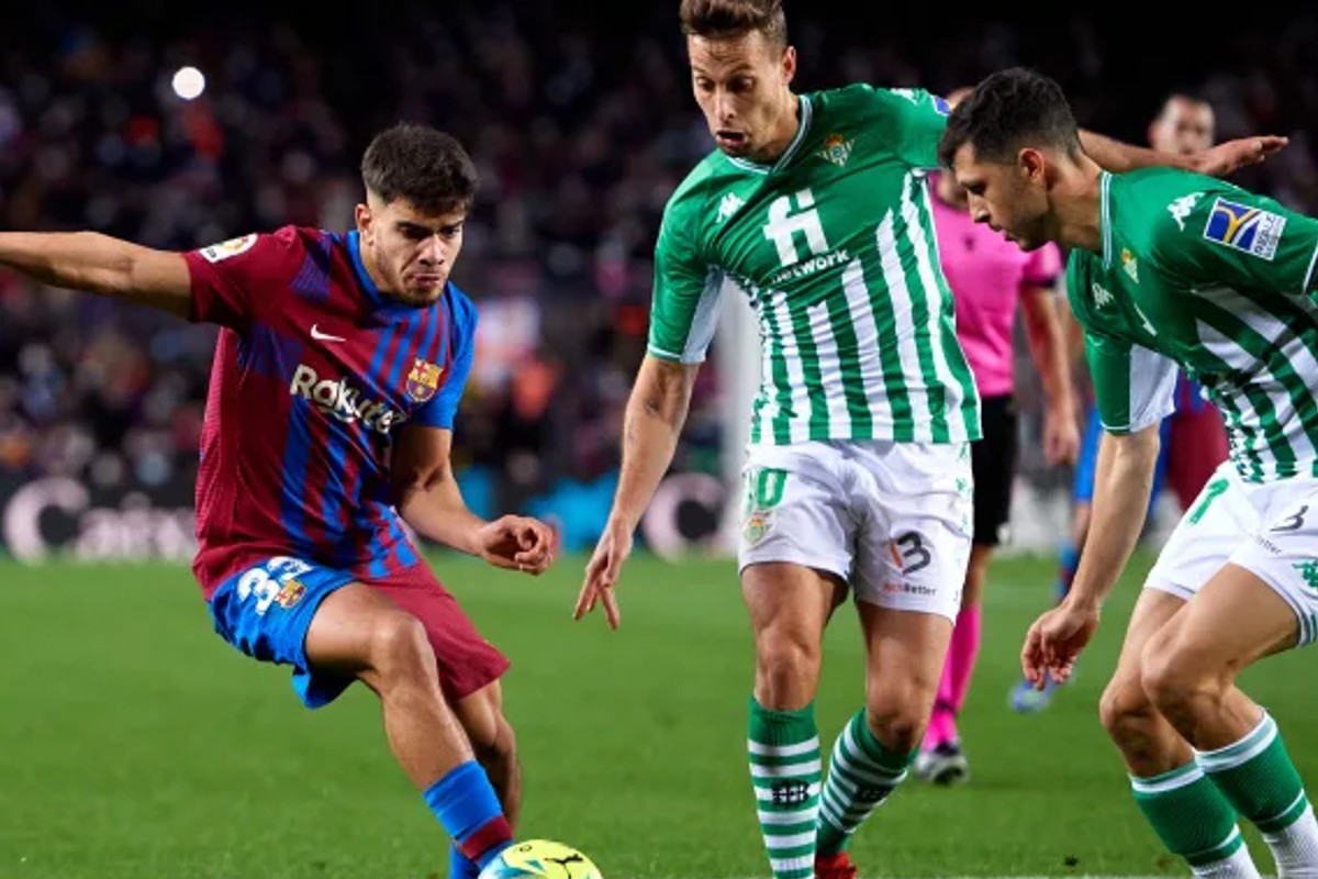 Betis x Barcelona: Como faturar no mercado de gols com este jogaço pela Supercopa da Espanha