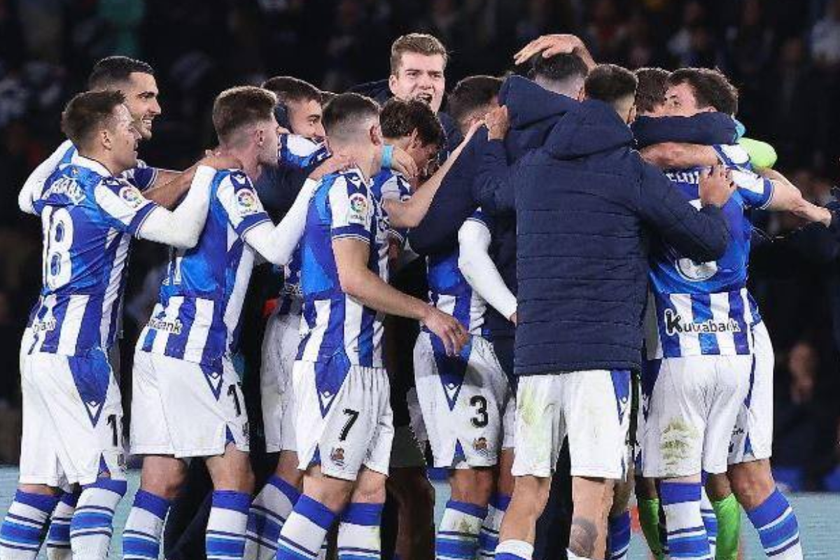 Real Sociedad x Cádiz pela La Liga com palpites para lucrar pela Betnacional 